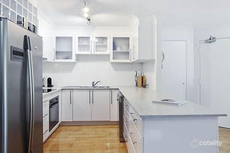 Property photo of 3/42 Beach Parade Surfers Paradise QLD 4217