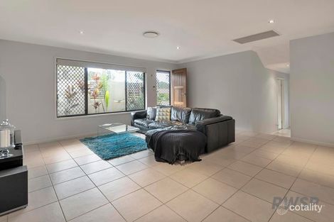 Property photo of 52 Yangoora Crescent Ashmore QLD 4214