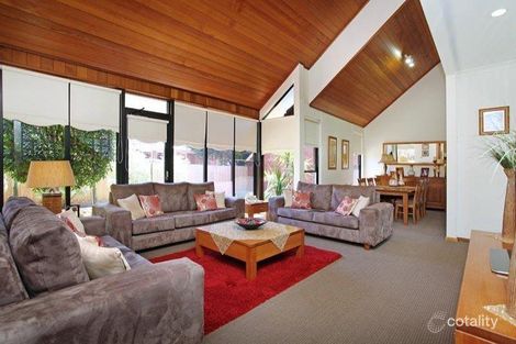 Property photo of 14 Berwick Place Greenvale VIC 3059