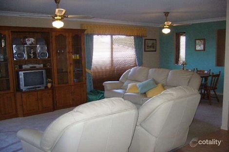 Property photo of 3 Songlark Court Mango Hill QLD 4509