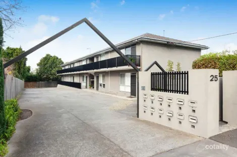 Property photo of 12/25 The Avenue Malvern East VIC 3145