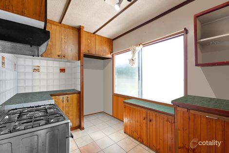 Property photo of 15 Magpie Street Slade Point QLD 4740