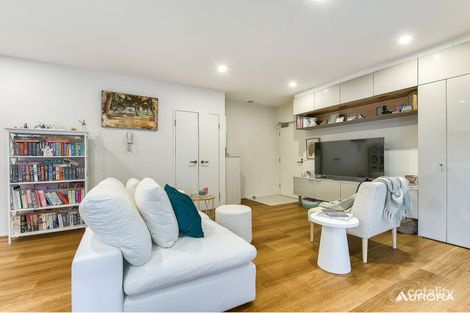 Property photo of 201/21 Masters Street Newstead QLD 4006