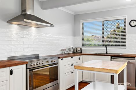 Property photo of 19 Stockyard Street Wynnum West QLD 4178