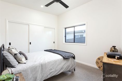 Property photo of 2/8 Tropicbird Crescent Old Bar NSW 2430