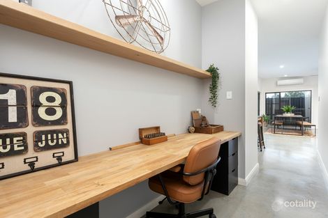 Property photo of 2/8 Tropicbird Crescent Old Bar NSW 2430