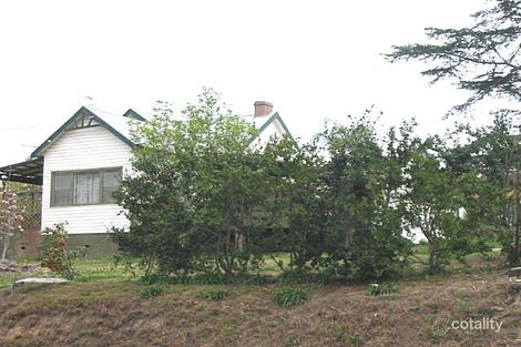 68 Newling St, Lisarow, NSW 2250