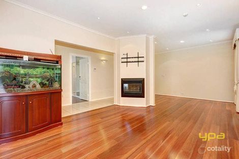 Property photo of 7 Bignell Court Roxburgh Park VIC 3064