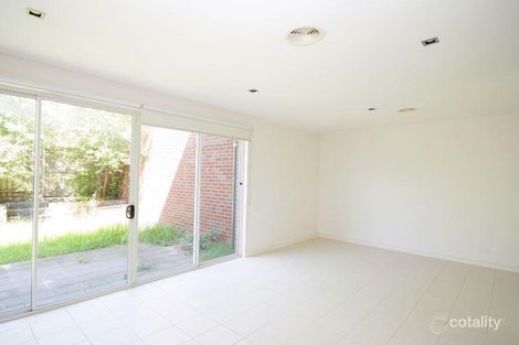 102 Stadium Cct, Mulgrave, VIC 3170