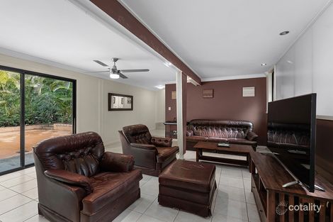 Property photo of 8 Sheepstation Gully Close Mount Crosby QLD 4306