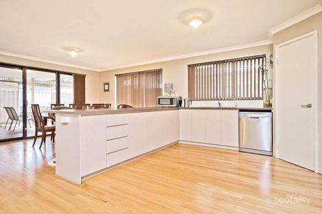 Property photo of 11 Driftwood Way Bennett Springs WA 6063