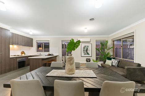 Property photo of 8 Canyon Avenue Clyde VIC 3978