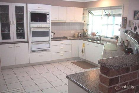 Property photo of 10 Blaney Street Beachmere QLD 4510