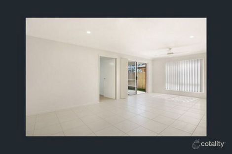 Property photo of 1/64 Benham Avenue Kallangur QLD 4503
