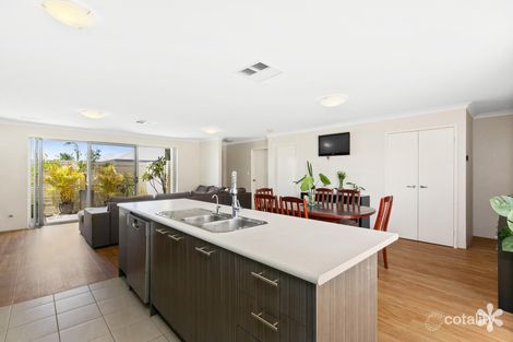 Property photo of 24/235 Ferndale Crescent Ferndale WA 6148