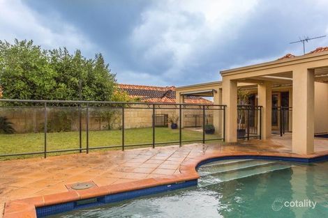 6a The Outlook, Coogee, WA 6166