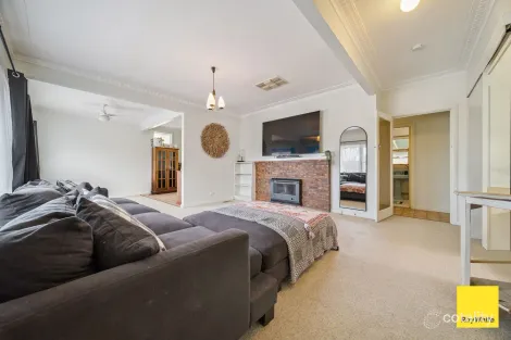 Property photo of 113 Holmes Road Long Gully VIC 3550