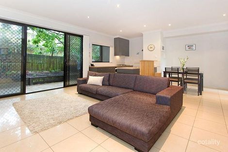 2/39 Elizabeth St, Toowong, QLD 4066