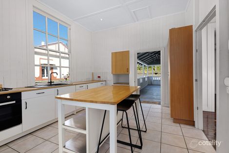 Property photo of 98 Warwick Road Ipswich QLD 4305