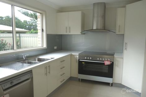 17a Lloyd George Gr, Tanilba Bay, NSW 2319