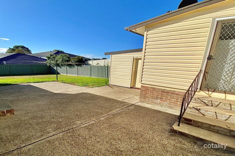 Property photo of 10 Bailey Parade Peakhurst NSW 2210
