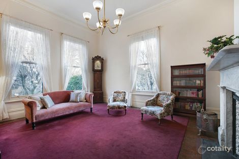 Property photo of 17 Chaucer Crescent Canterbury VIC 3126