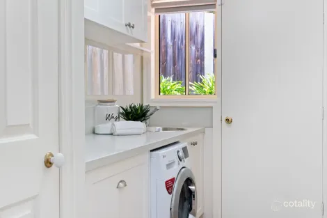 Property photo of 12 Bottlebrush Court Langwarrin VIC 3910