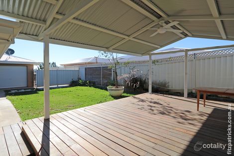 Property photo of 8 Marylands Way Bourkelands NSW 2650