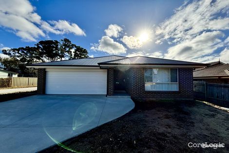 Property photo of 31A Thirlmere Way Tahmoor NSW 2573