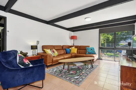 Property photo of 6 Taronga Crescent Croydon VIC 3136