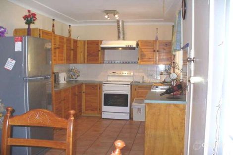 Property photo of 25 Kerrie Crescent Peakhurst NSW 2210