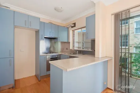 Property photo of 8/11 Westminster Avenue Dee Why NSW 2099