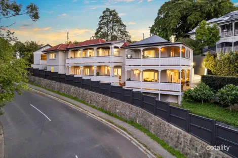 195 Stanley Tce, Taringa, QLD 4068