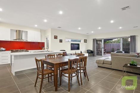 Property photo of 2/146 Roberts Street Yarraville VIC 3013