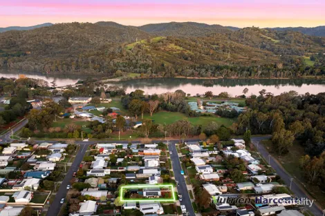 Property photo of 14 Tenth Street Eildon VIC 3713