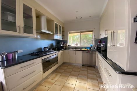 Property photo of 5 Monmouth Street Avondale Heights VIC 3034
