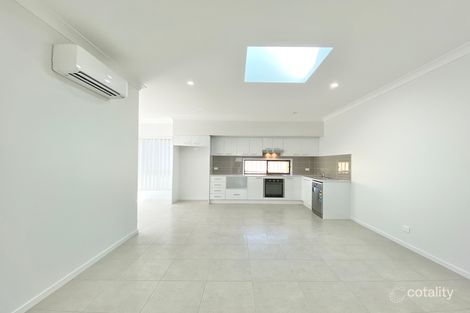 Property photo of 5 Kauwal Way Fletcher NSW 2287