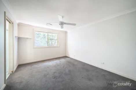 Property photo of 31 Jagoe Drive Kelso NSW 2795