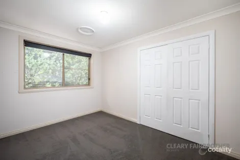 Property photo of 31 Jagoe Drive Kelso NSW 2795