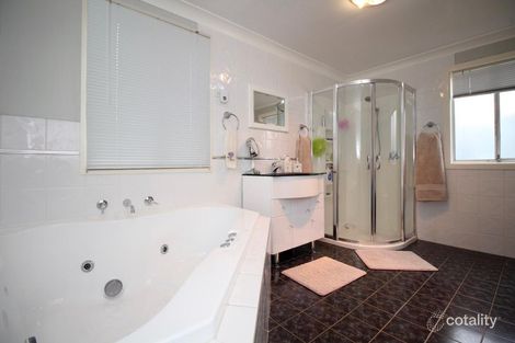 Property photo of 7 Alamein Walk West Bathurst NSW 2795