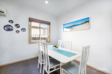 Property photo of 8 Ada Street Mount Hutton NSW 2290