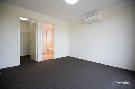 Property photo of 4 Bulla Place Kelso QLD 4815