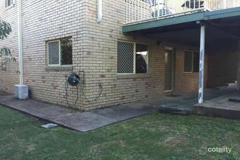 Property photo of 22 First Avenue Labrador QLD 4215