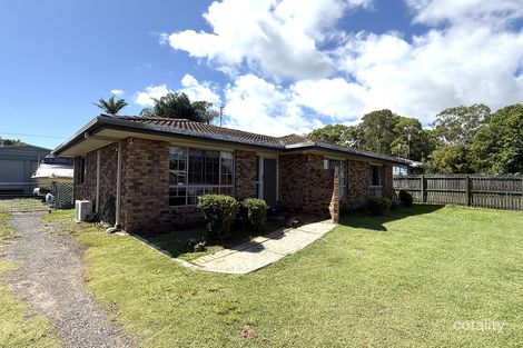 8 Howlett St, Urangan, QLD 4655
