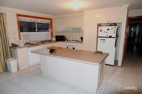 25 Finchley Rd, Point Cook, VIC 3030
