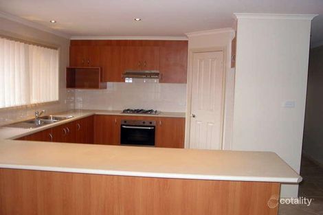 Property photo of 30 Lan Avenue Altona Meadows VIC 3028