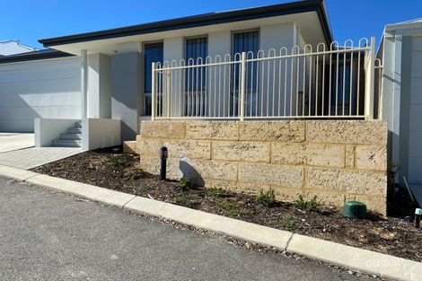 6/23 Australis Cir, Wannanup, WA 6210