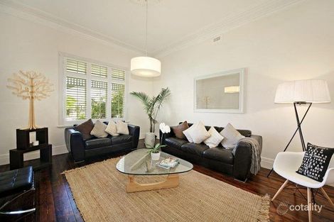 Property photo of 17 Wilmoth Avenue Carnegie VIC 3163