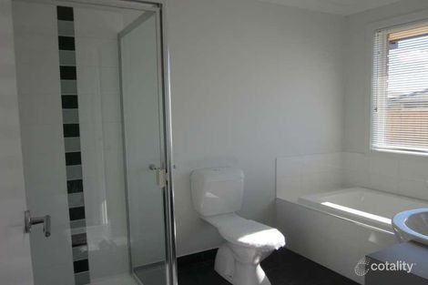 Property photo of 64 Isabella Way Tarneit VIC 3029