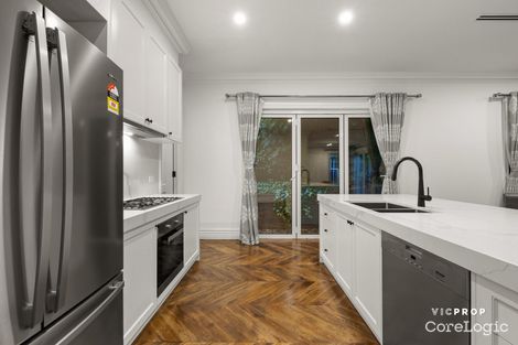 Property photo of 3/37 Glencairn Avenue Camberwell VIC 3124